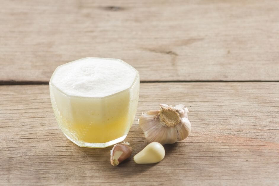How to Make Garlic Juice
