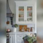 How to Decorate a Glass Kitchen Cabinet: Stunning Ideas