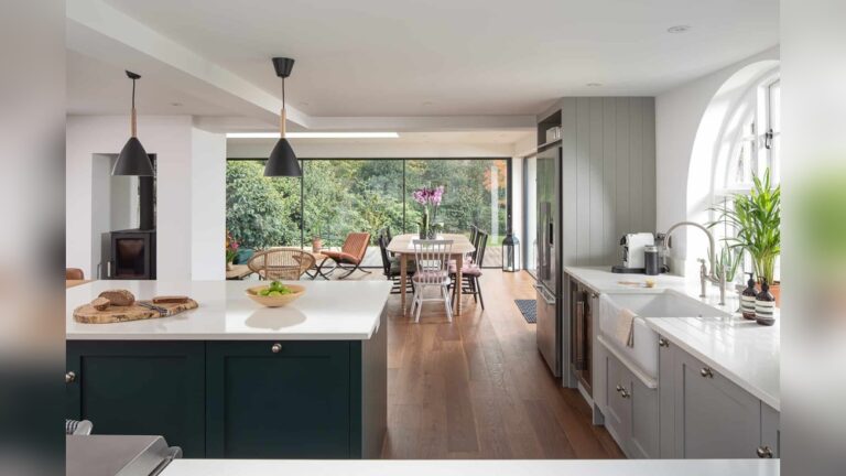 How to Decorate an Open Plan Kitchen Diner for Maximum Style