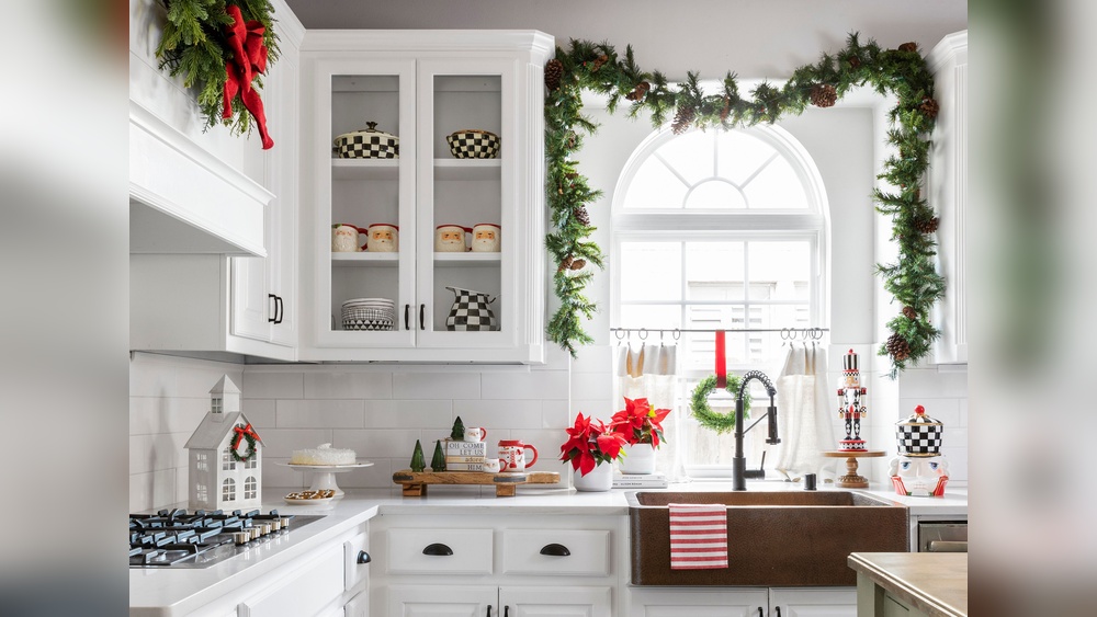 How to Decorate Kitchen for Christmas: Festive Ideas You’ll Love